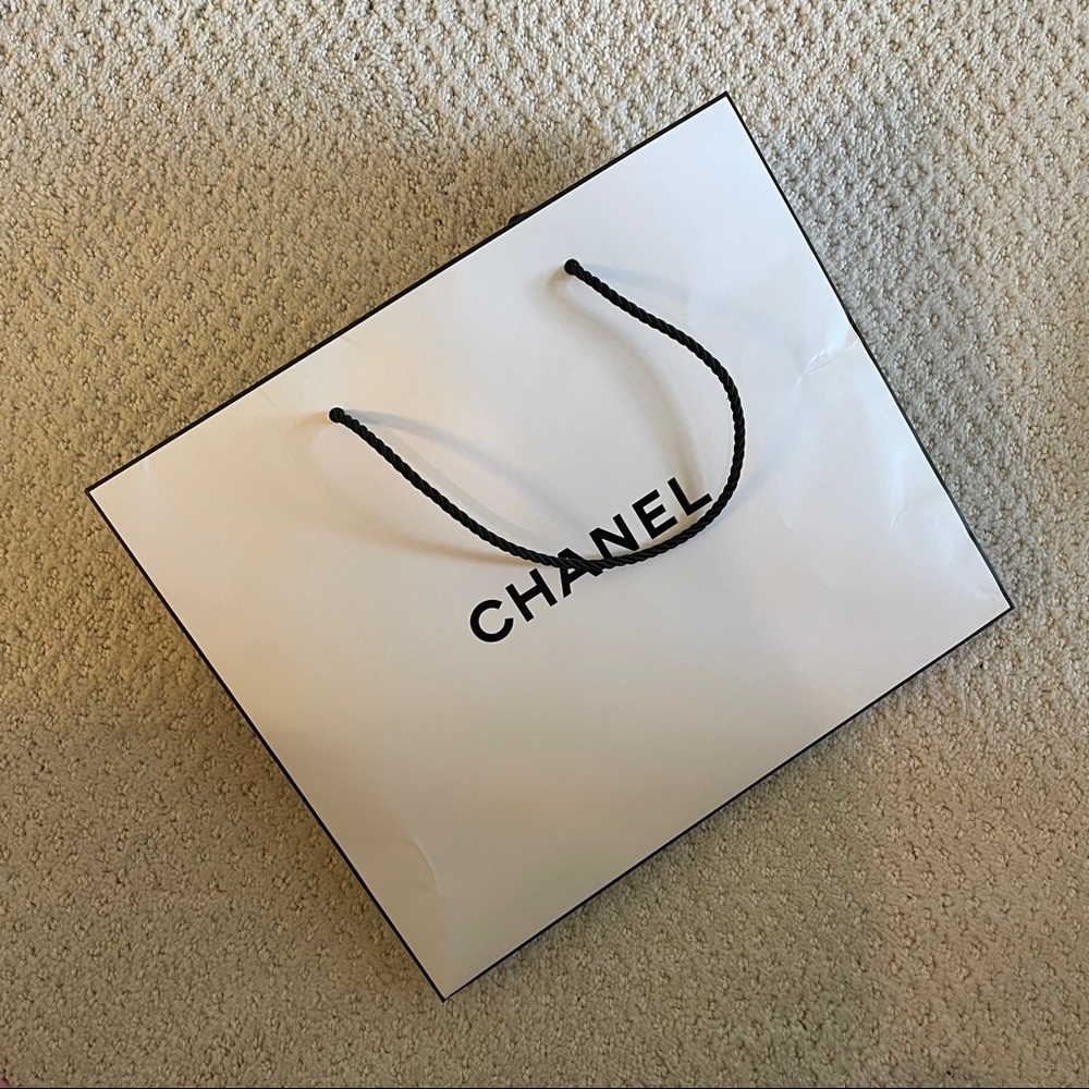 Chanel gift bag